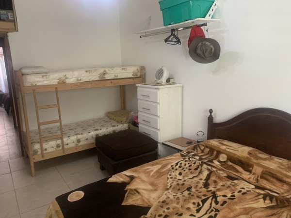 HERMOSO CHALET CON PARQUE Y PISCINA